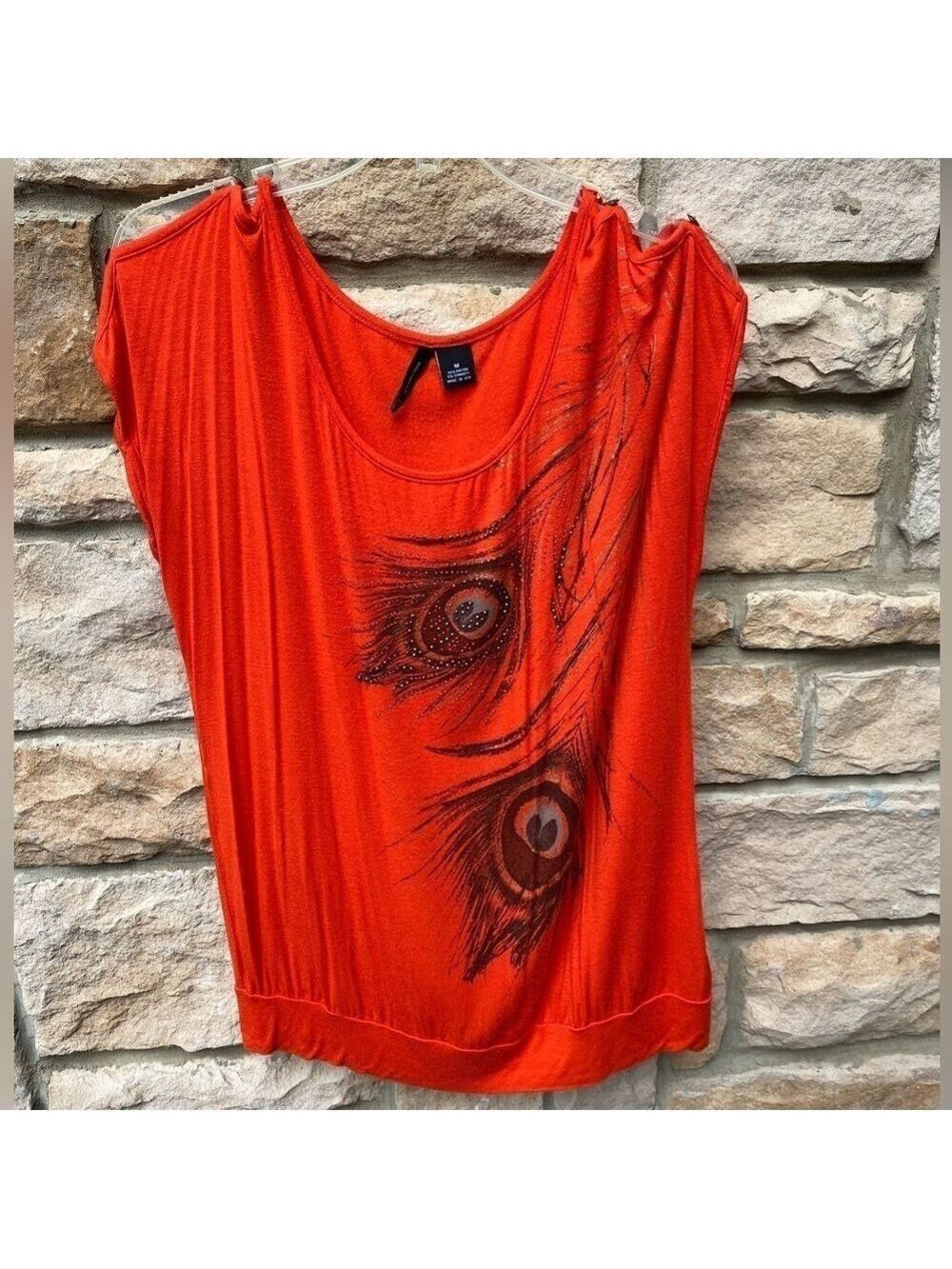 New Directions Orange top black/gold Peacock Feather w/studs 2-button shoulder